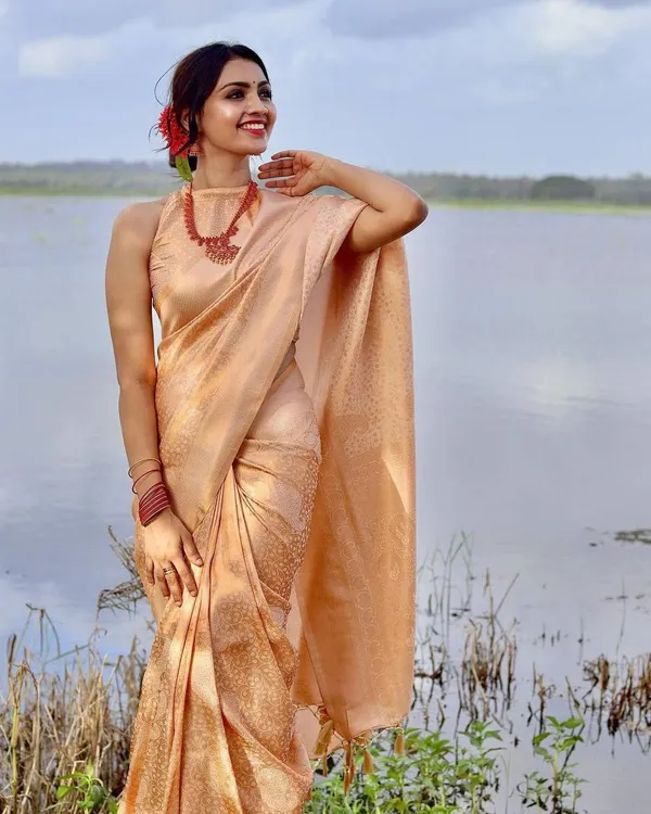 PEACH_PURE_BANARASI_SAREE